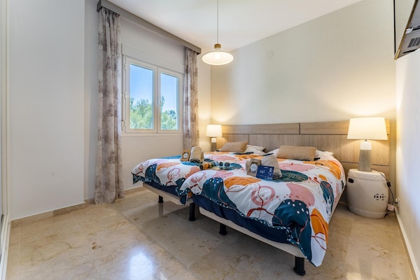 Foto van Faro's Villa Horizonte dichtbij zeestrand - Vakantiehuis in Benalmádena - BedRoom