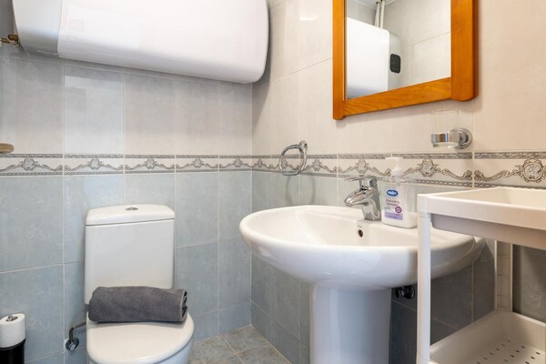 Foto van Appartement met Zeezicht Zuid - Vakantiehuis in Mijas Costa - BathRoom