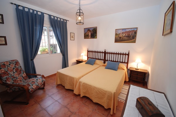Foto van Villa in Mijas met privézwembad - Vakantiehuis in Mijas - BedRoom