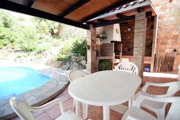 Foto van Villa in Mijas met privézwembad - Vakantiehuis in Mijas - TerraceBalcony