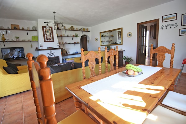 Foto van Villa in Mijas met privézwembad - Vakantiehuis in Mijas - DiningRoom