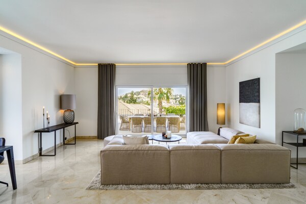 Foto van Luxe gezinsvilla in Marbella - Vakantiehuis in Marbella - LivingRoom