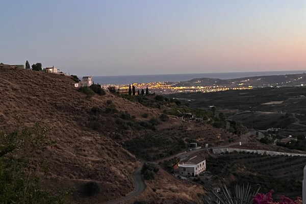 Foto van Zwembadretraite in Arenas - Vakantiehuis in Arenas - AreaSummer5KM