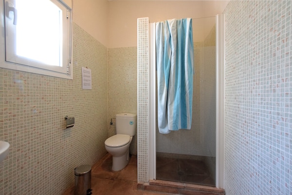 Foto van Villaverblijf met zeezicht - Vakantiehuis in Arenas - BathRoom