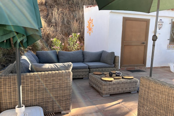 Foto van Villa op de heuvel Torre del Mar - Vakantiehuis in Arenas - TerraceBalcony