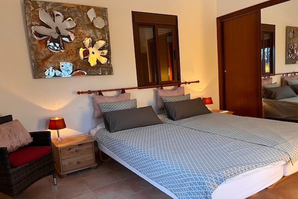 Foto van Villa op de heuvel Torre del Mar - Vakantiehuis in Arenas - BedRoom