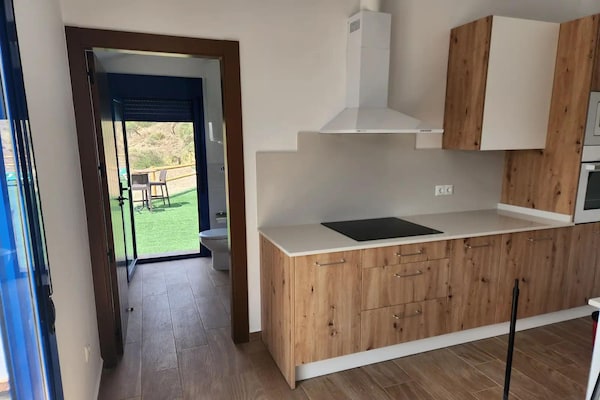 Foto van Villa Gabriel met privézwembad - Vakantiehuis in Canillas de Albaida - Kitchen