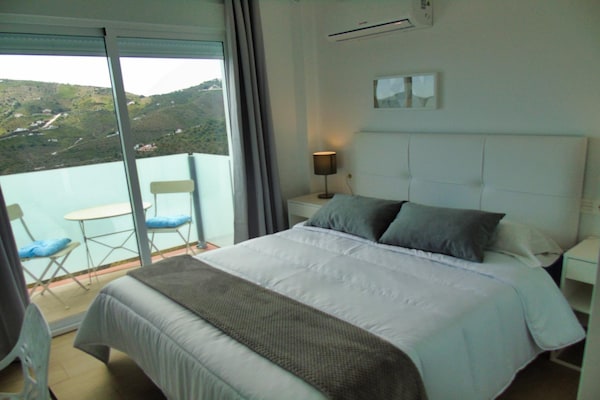Foto van Schitterende familievilla met privézwembad voor 10 personen - BedRoom