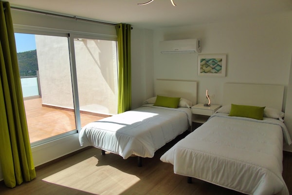 Foto van Schitterende familievilla met privézwembad voor 10 personen - BedRoom