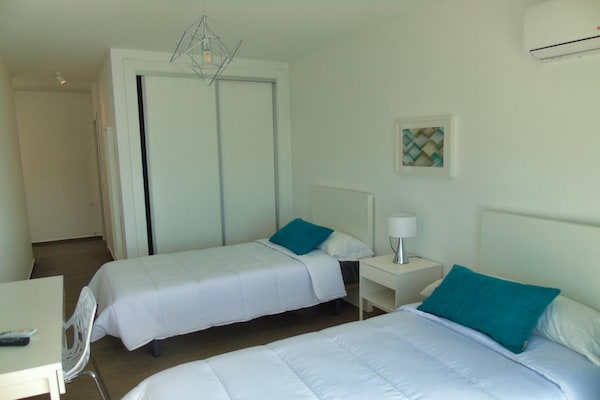 Foto van Schitterende familievilla met privézwembad voor 10 personen - BedRoom