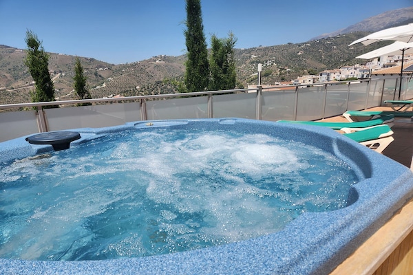 Foto van Schitterende familievilla met privézwembad voor 10 personen - Wellness