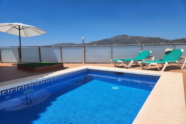Foto van Schitterende familievilla met privézwembad voor 10 personen - PoolOfHouse