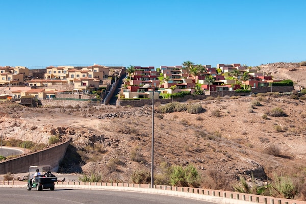 Foto van Villa in Salobre met Verwarmd Zwembad & Uitzicht - Vakantiehuis in San Bartolomé de Tirajana (maspalomas) - AreaSummer1KM