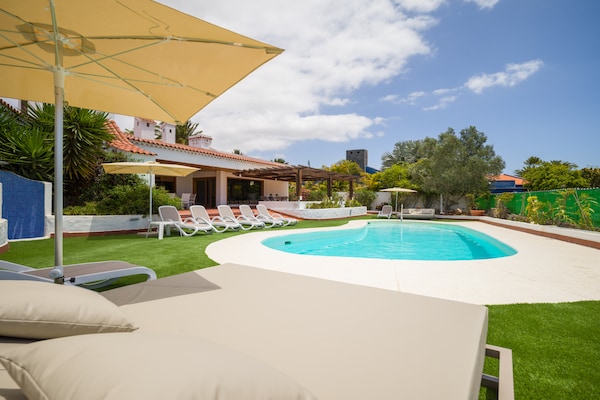 Foto van Chalet in Maspalomas met verwarmd zwembad - Vakantiehuis in San Bartolomé de Tirajana - PoolOfHouse