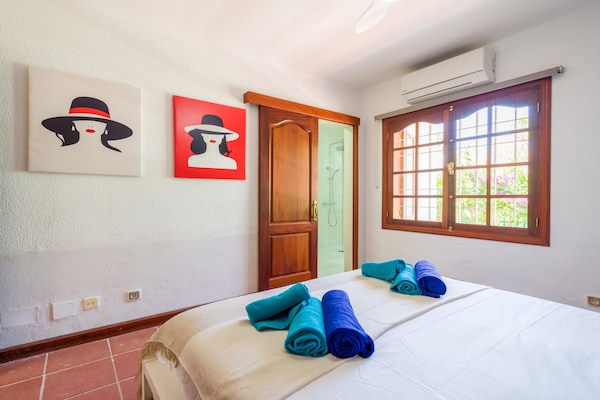 Foto van Chalet in Maspalomas met verwarmd zwembad - Vakantiehuis in San Bartolomé de Tirajana - BedRoom