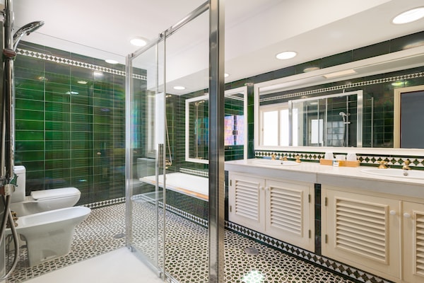 Foto van Chalet in Maspalomas met verwarmd zwembad - Vakantiehuis in San Bartolomé de Tirajana - BathRoom