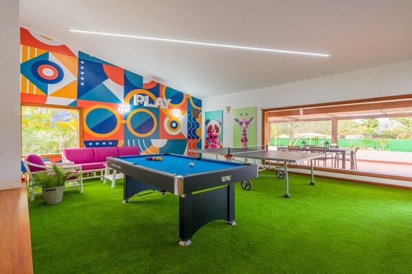 Foto van Chalet in Maspalomas met verwarmd zwembad - Vakantiehuis in San Bartolomé de Tirajana - Resort