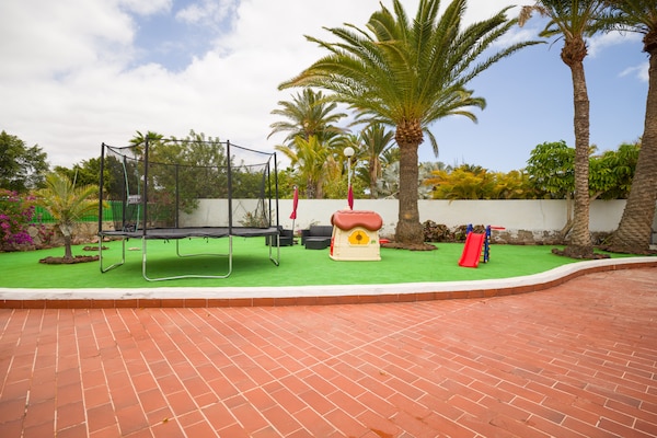 Foto van Chalet in Maspalomas met verwarmd zwembad - Vakantiehuis in San Bartolomé de Tirajana - Resort