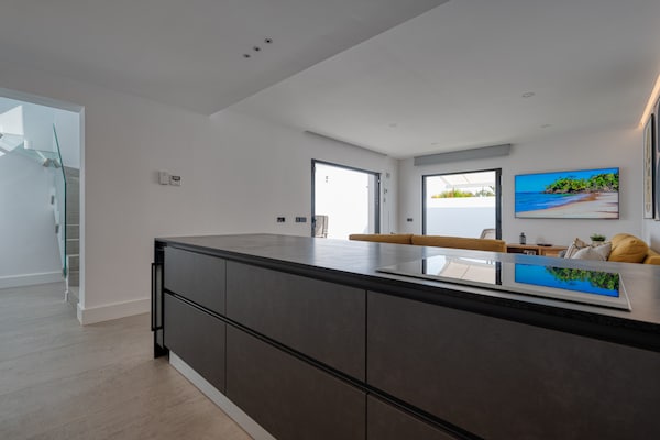 Foto van Chalet in Maspalomas met verwarmd zwembad - Vakantiehuis in San Bartolomé de Tirajana - Kitchen