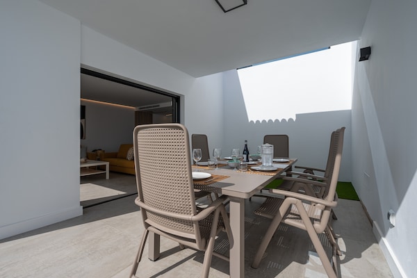 Foto van Chalet in Maspalomas met verwarmd zwembad - Vakantiehuis in San Bartolomé de Tirajana - terrace