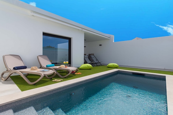 Foto van Chalet in Maspalomas met verwarmd zwembad - Vakantiehuis in San Bartolomé de Tirajana - PoolOfHouse