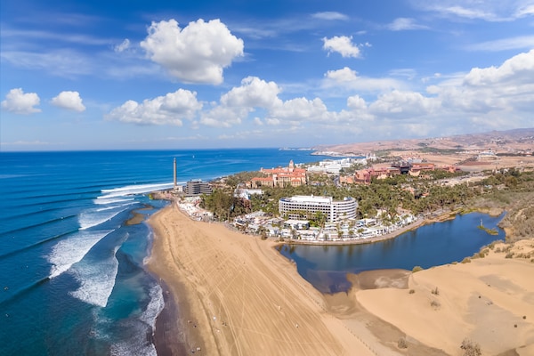 Foto van Bungalow bij Yumbo & Playa del Inglés - Vakantiehuis in San Bartolomé de Tirajana - Outdoor