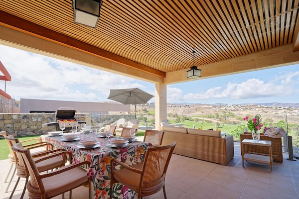 Foto van Villa op Eilanden in de buurt van Seabeach - Vakantiehuis in San Bartolomé de Tirajana, Maspalomas, Gran Canaria - Landing