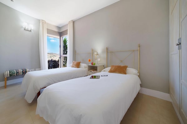 Foto van Villa op Eilanden in de buurt van Seabeach - Vakantiehuis in San Bartolomé de Tirajana, Maspalomas, Gran Canaria - BedRoom