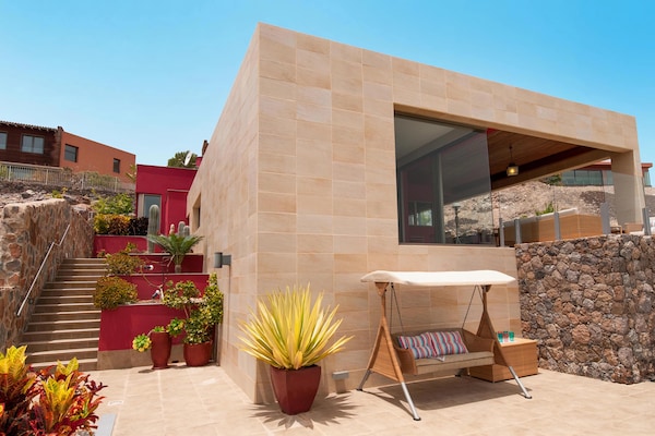 Foto van Villa op Eilanden in de buurt van Seabeach - Vakantiehuis in San Bartolomé de Tirajana, Maspalomas, Gran Canaria - ExteriorSummer