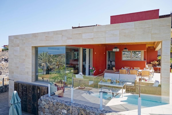 Foto van Villa op Eilanden in de buurt van Seabeach - Vakantiehuis in San Bartolomé de Tirajana, Maspalomas, Gran Canaria - ExteriorSummer