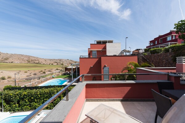 Foto van Villa in Salobre Golf met privézwembad - Vakantiehuis in San Bartolomé de Tirajana - terrace