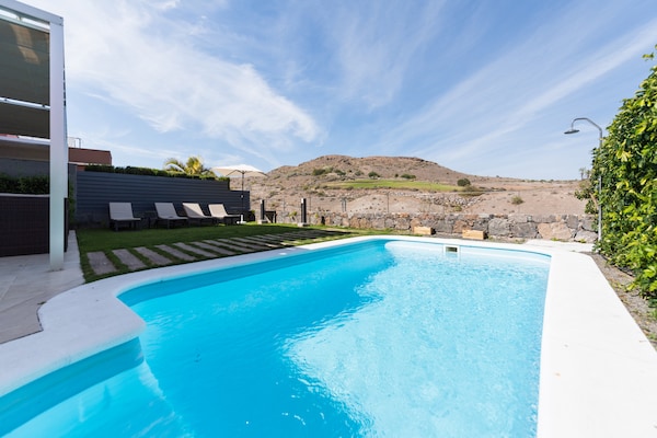 Foto van Villa in Salobre Golf met privézwembad - Vakantiehuis in San Bartolomé de Tirajana - PoolOfHouse