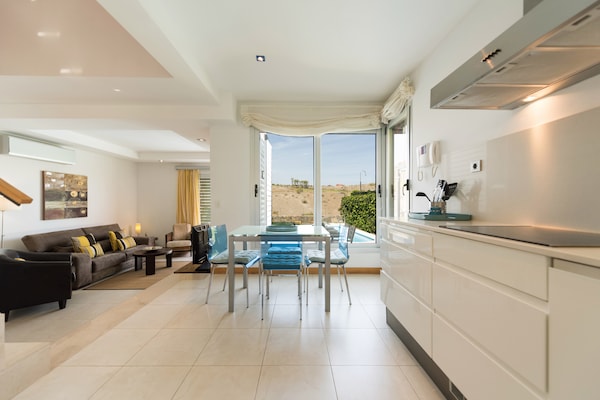 Foto van Villa in Salobre Golf met privézwembad - Vakantiehuis in San Bartolomé de Tirajana - Kitchen