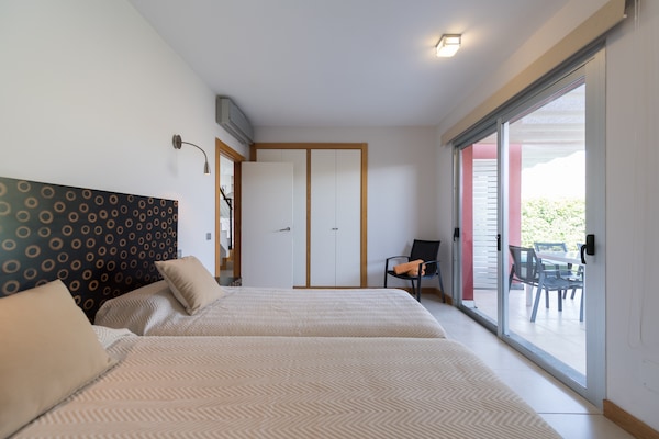 Foto van Villa in Maspalomas met verwarmd zwembad - Vakantiehuis in San Bartolomé de Tirajana - BedRoom