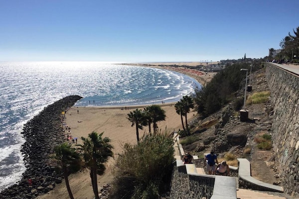 Foto van Villa in Maspalomas met verwarmd zwembad - Vakantiehuis in San Bartolomé de Tirajana - AreaSummer20KM