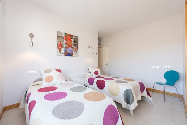 Foto van Villa in Maspalomas met verwarmd zwembad - Vakantiehuis in San Bartolomé de Tirajana - BedRoom