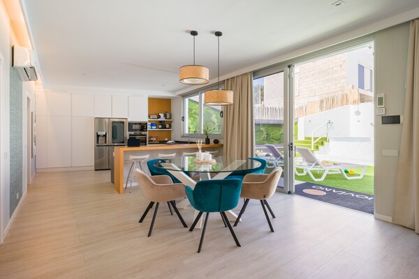 Foto van Villa in Maspalomas met verwarmd privézwembad - Vakantiehuis in San Bartolomé de Tirajana - LivingRoom