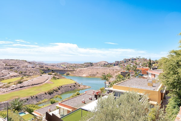 Foto van Villa bij Salobre Golf met privézwembad - Vakantiehuis in San Bartolomé de Tirajana - Outdoor