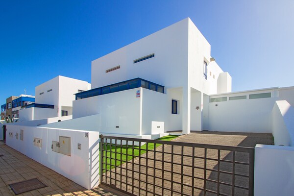 Foto van Charmant huis met zwembad en uitzicht op zee - Vakantiehuis in Las Palmas - ExteriorWinter