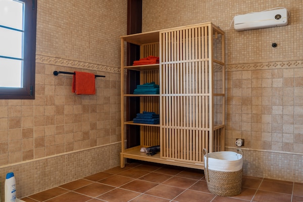 Foto van Villa op Fuerteventura met privézwembad - Vakantiehuis in La Oliva - BathRoom