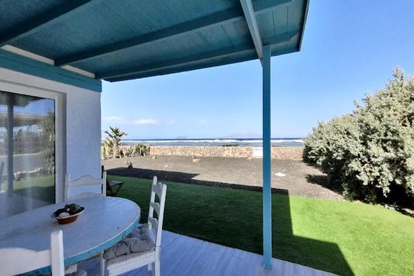 Foto van Villa in Fuerteventura met Zeezicht - Vakantiehuis in Corralejo - TerraceBalcony