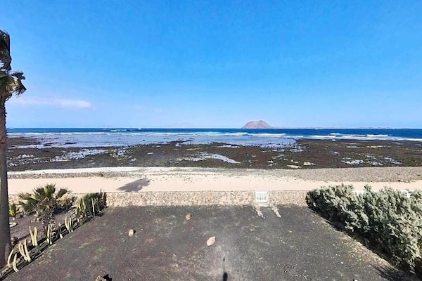 Foto van Villa in Fuerteventura met Zeezicht - Vakantiehuis in Corralejo - ViewSummer