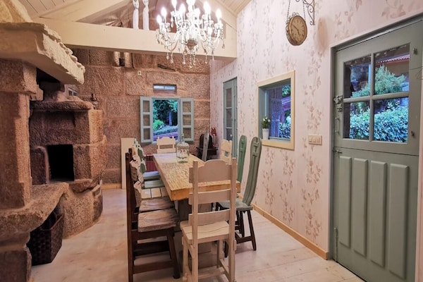Foto van Villa in A Lama bij Rías Baixas Stranden - Vakantiehuis in A Lama - DiningRoom