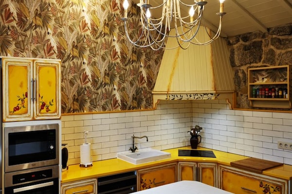 Foto van Villa in A Lama bij Rías Baixas Stranden - Vakantiehuis in A Lama - Kitchen