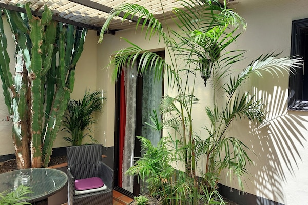Foto van Vakantiehuis alleen voor volwassenen met zwembad - Vakantiehuis in Icod de los Vinos, Tenerife - HallReception