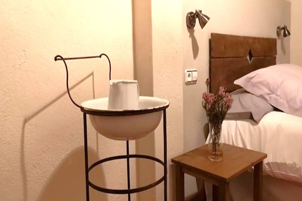 Foto van Vakantiehuis in Montblanc met zwembad - Vakantiehuis in Rojals - BedRoom