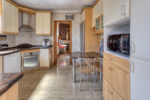 Foto van Villa vlakbij strand en wijngaarden - Vakantiehuis in El Vendrell - Kitchen