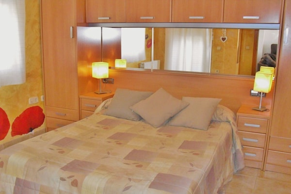 Foto van Villa vlakbij strand en wijngaarden - Vakantiehuis in El Vendrell - BedRoom