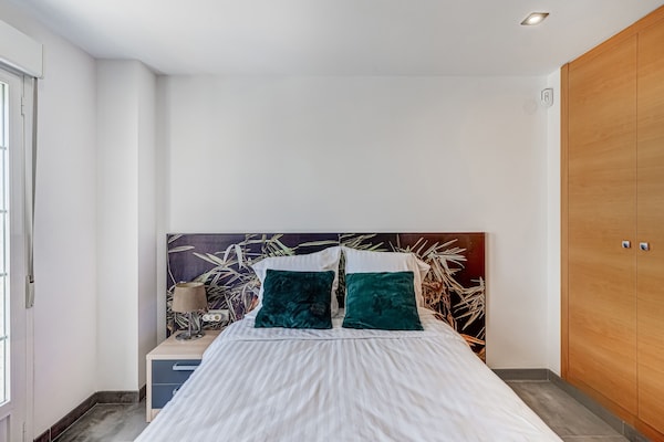 Foto van Aangename villa in Oliva vlak bij de kust - Vakantiehuis in Oliva - BedRoom