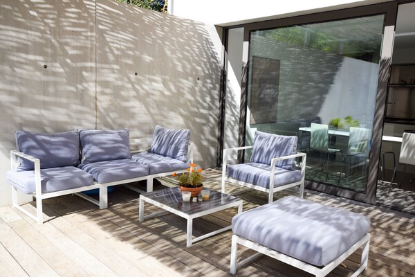 Foto van Vakantiehuis in Boissières met Zwembad - Vakantiehuis in Boissieres - TerraceBalcony